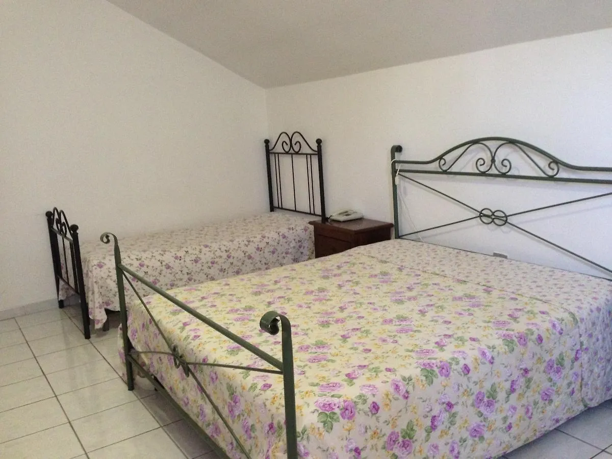 Lo Scoglio Hotel Castelnuovo del Garda